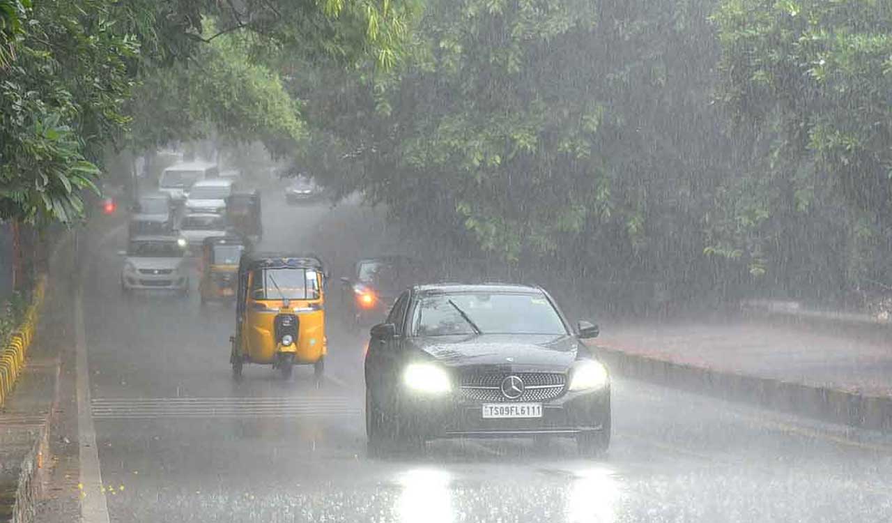 Unseasonal rains wreak havoc in erstwhile Karimnagar