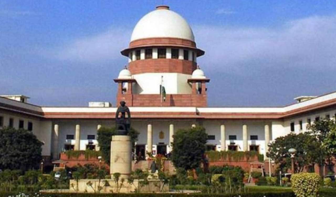 Supreme Court issues notice to Centre on plea to ban “illegal” betting apps