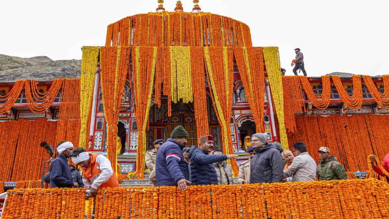 Portals of Badrinath open, temple adorned with 15 tonnes of flowers
