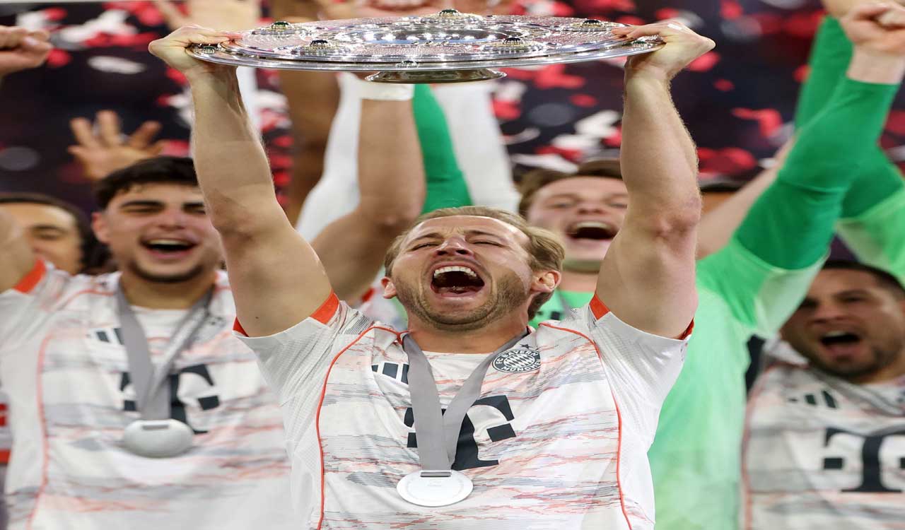 Bayern celebrates 34th Bundesliga trophy