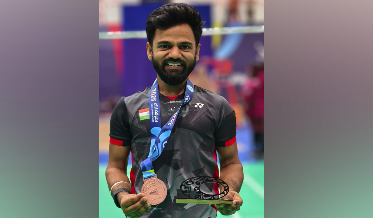Para shuttler Krishna dedicates medal to Indian Armed Forces