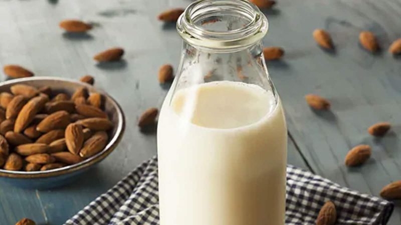 5 Proven Health Benefits Of Drinking Almond Milk In Summer