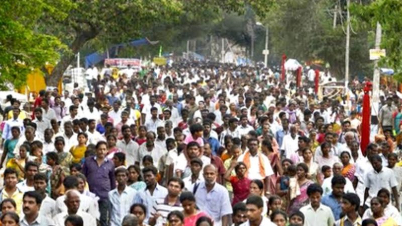 Chitra Pournami: Ban on climbing Arunachala hills, tight security in TN’s Tiruvannamalai