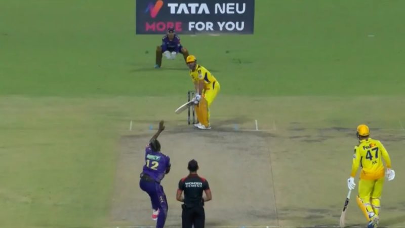 Watch: Dhoni Unleashes Vintage Mode With Six Off Russell As CSK Beat KKR