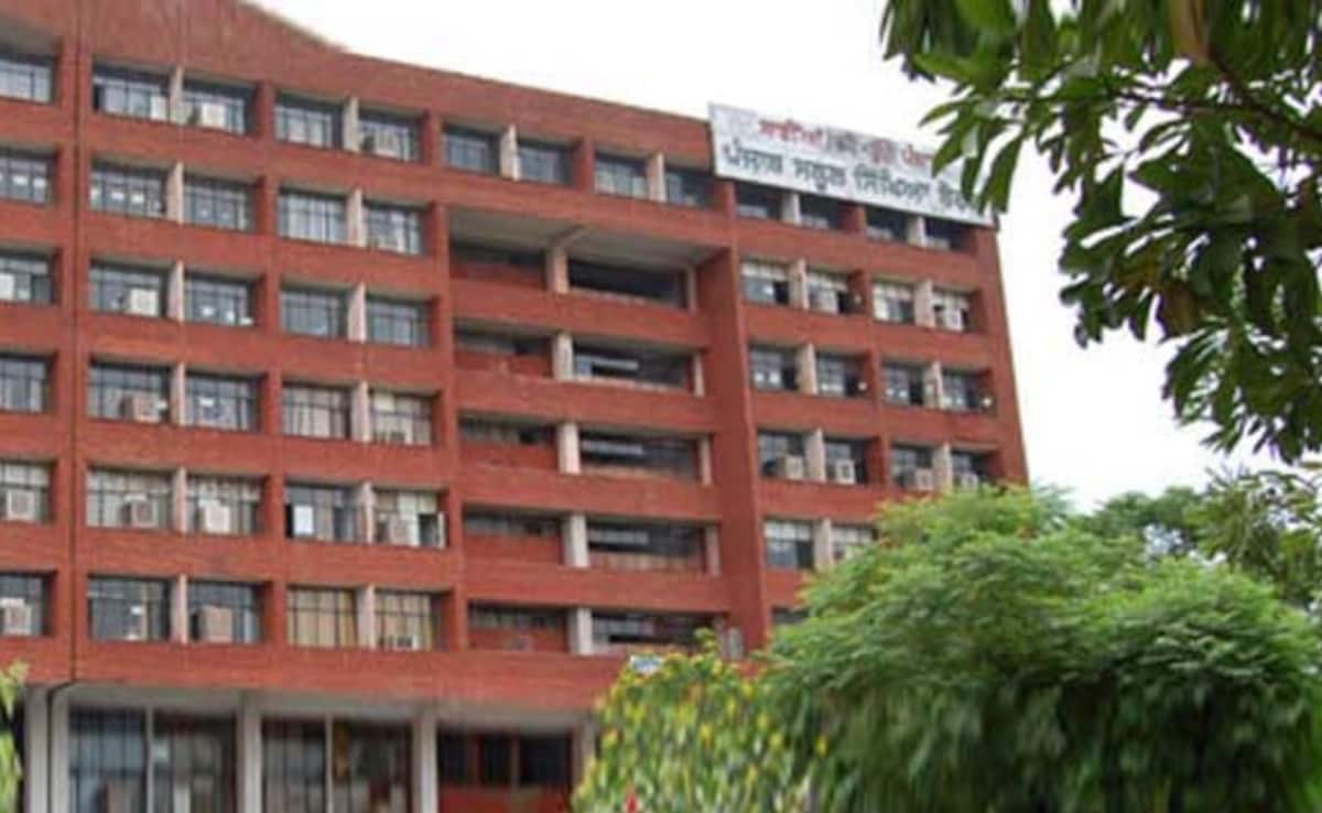 Punjab Board 10th Result (OUT): 95.61% Students Pass, 3 Girls Secure 100%
