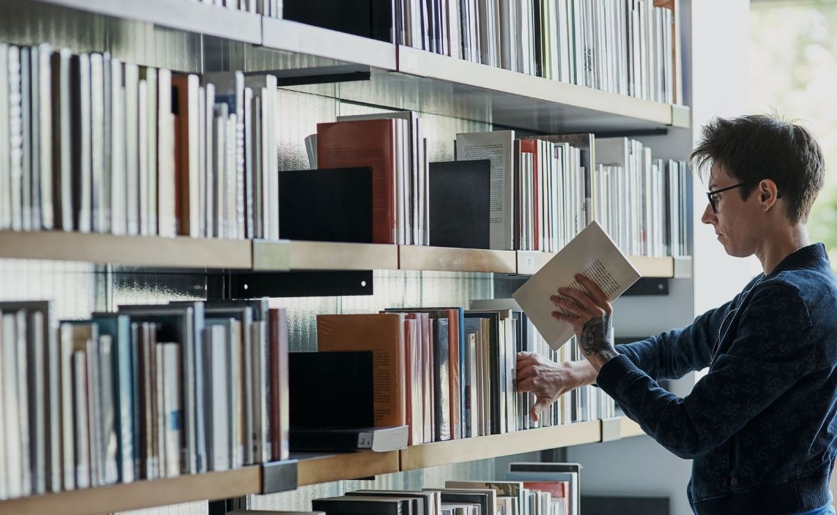 Best Part-Time Jobs for International Students In 2025