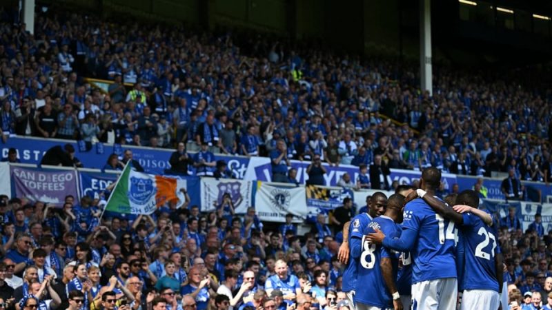 Everton Beat Southampton In Emotional Farewell To Goodison Park