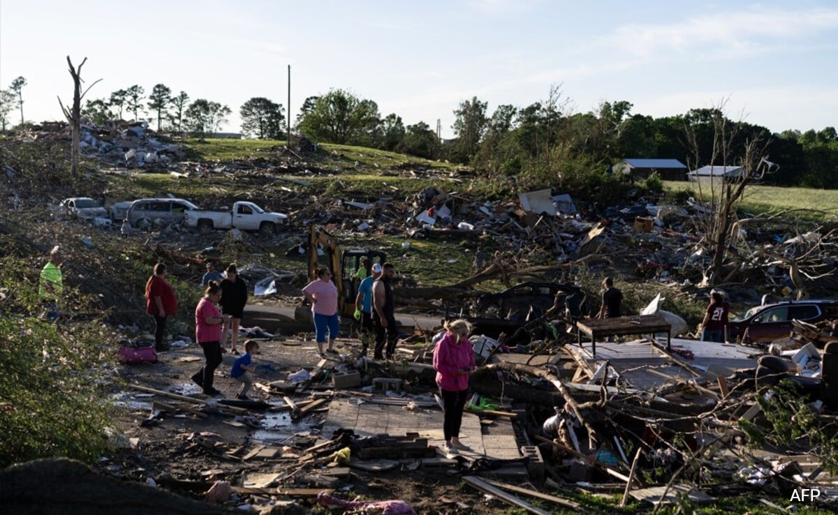 Video: Deadly Tornadoes Shred Homes In Midwest US, 27 Killed, Dozens Injured