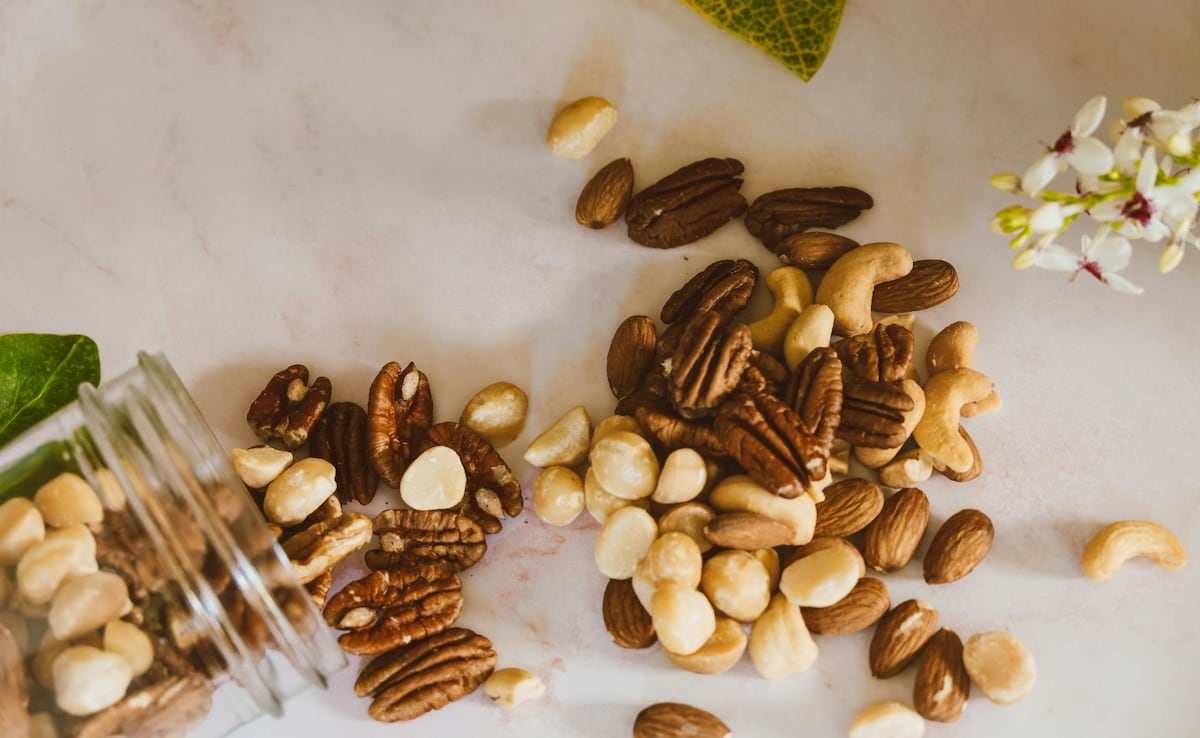 Pumpkin Seeds & Other Snacks Ideal When Trying To Lose Weight