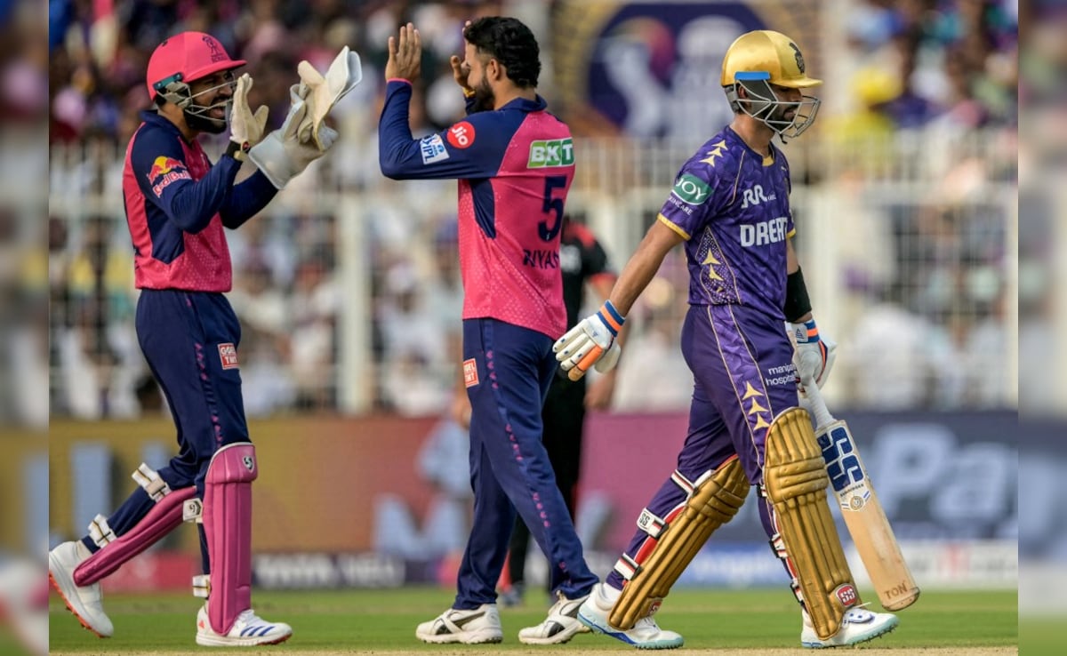 "Bit Like Mixed Pakodas": Gavaskar's Unique Analysis Of Parag's Bowling