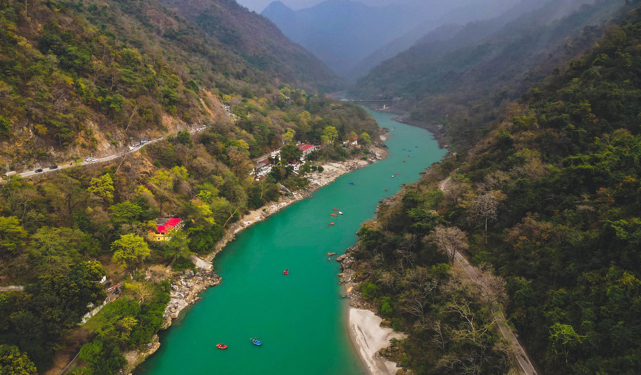 Namami Gange boosts Ganga water quality; Gaps remain in India’s waste disposal targets, says Govt report