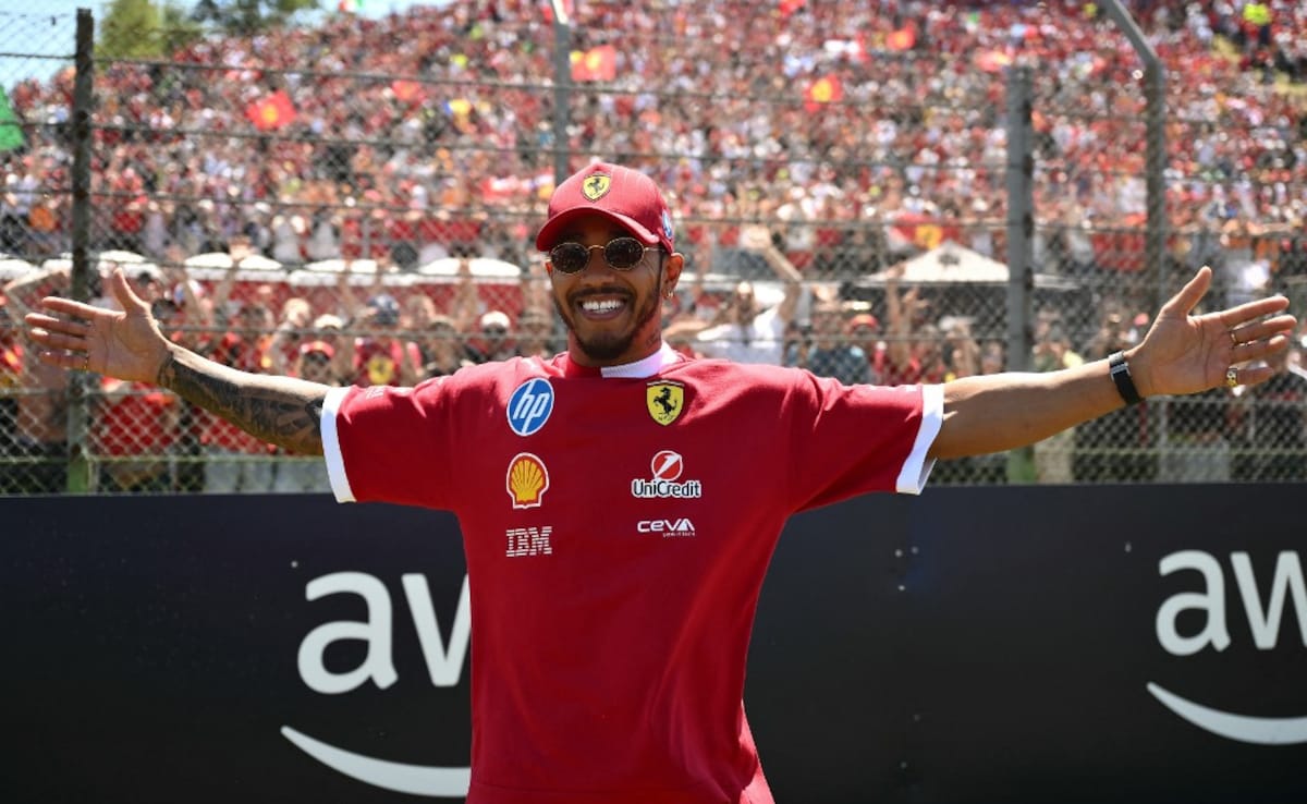 Lewis Hamilton Says Ferrari 'Running Out Of Time' To Save Season