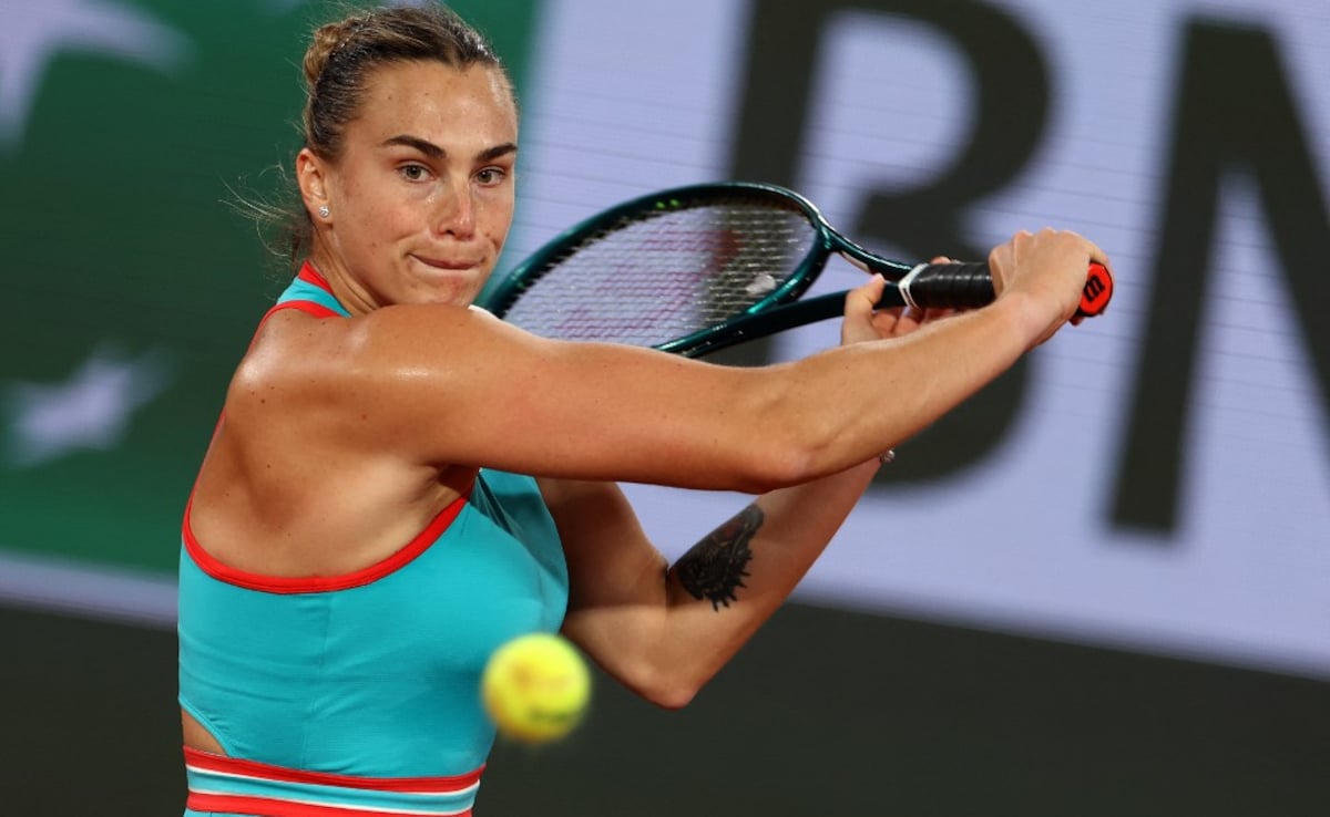 Top Seed Aryna Sabalenka Powers Into French Open Second Round