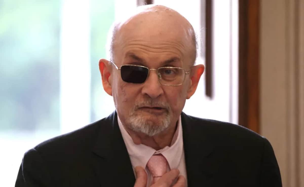 Man Who Stabbed Author Salman Rushdie Sentenced To 25 Years In Prison