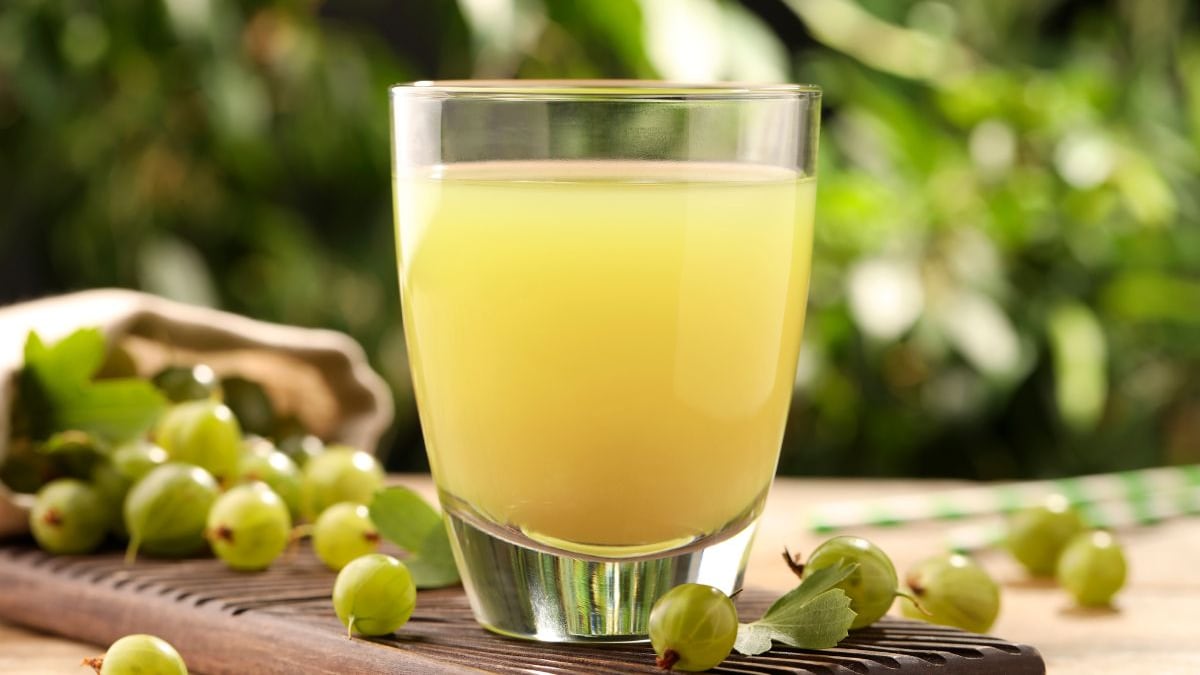 Why Amla-Moringa Shot Deserves A Place In Your Morning Ritual