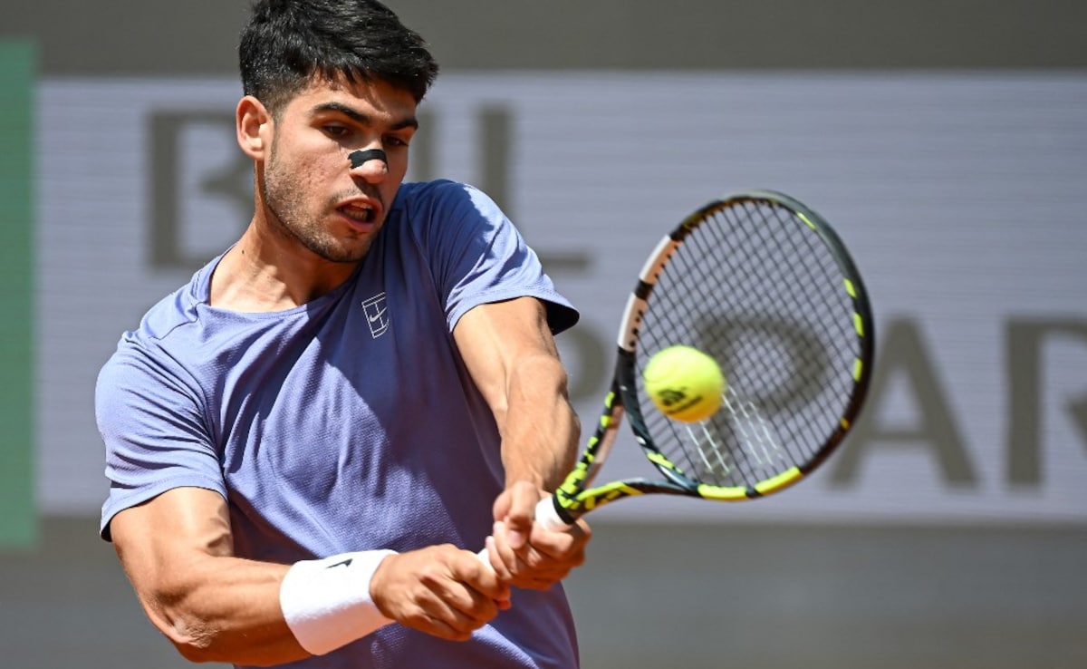 Carlos Alcaraz, Aryna Sabalenka Cruise To Wins At Italian Open