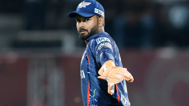 On Rishabh Pant's Form Struggles, Virender Sehwag's Blunt 'Role Model MS Dhoni' Reminder