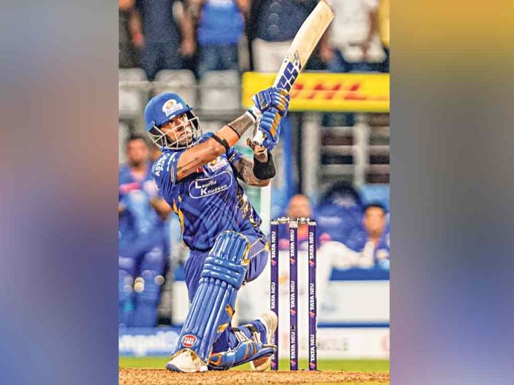 Suryakumar’s blistering 73 puts Mumbai in IPL playoffs, Delhi knocked out