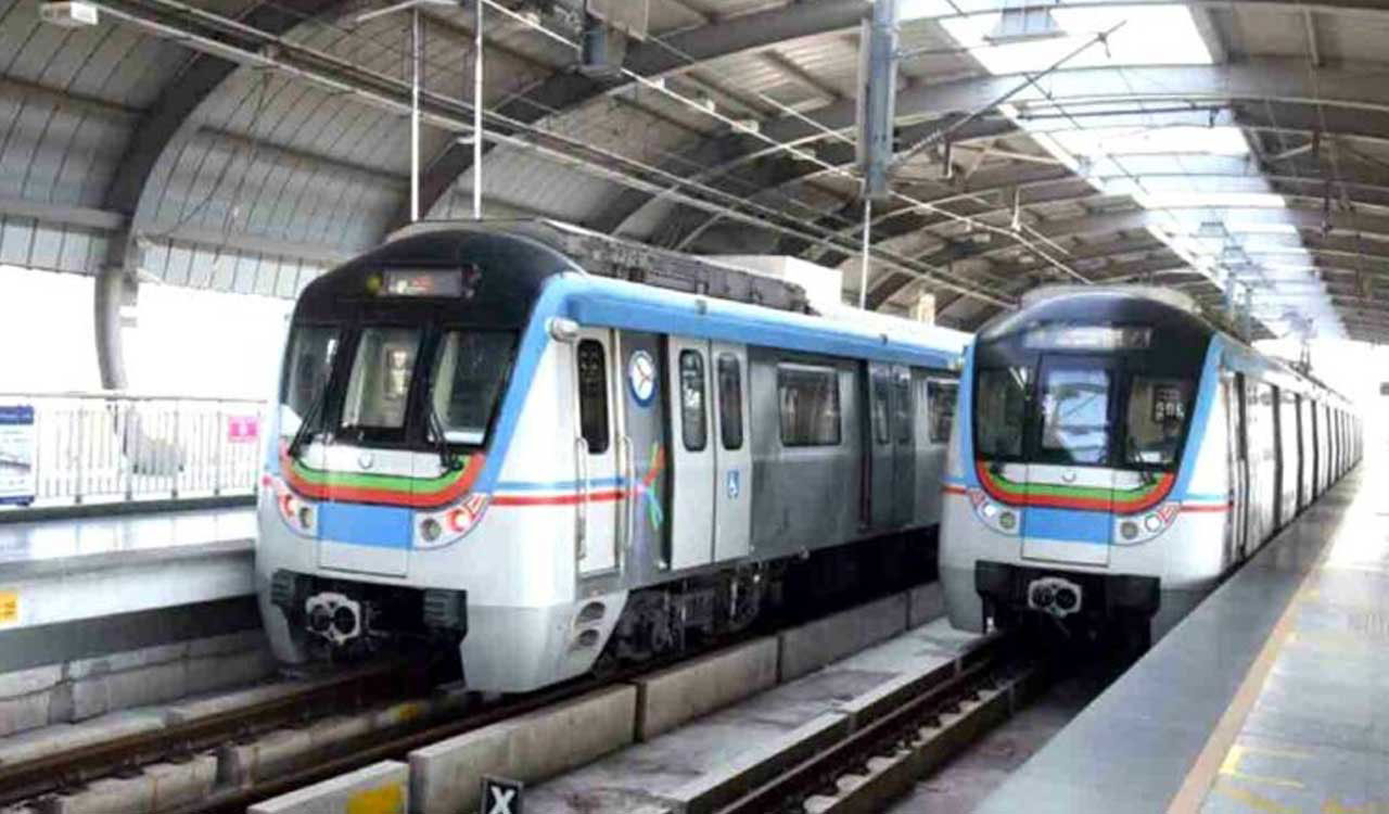 Hyderabad Metro Rail announces 10 per cent discount on new revised fares