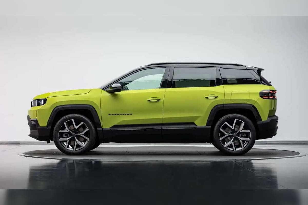 Third-Gen Jeep Compass Unveiled With Hybrid, EV Powertrain