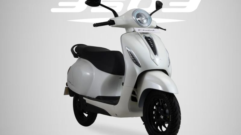 Bajaj Auto Retails 3.65 Lakh Units In April25, Witnessing 6 Pc YoY Drop