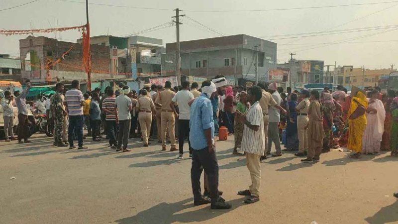 Telangana: SCCL mine blasts leave several injured, houses damaged