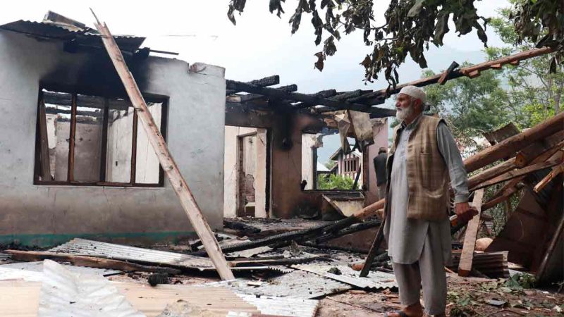 12 killed as Pakistan army pounds villages along Line of Control in Jammu and Kashmir