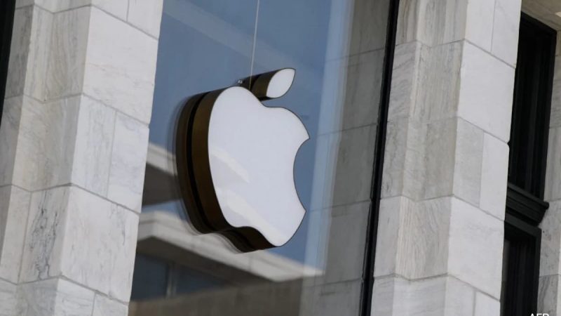 Apple Expects $900 Million Tariff Hit As It Shifts US iPhone Supply To India