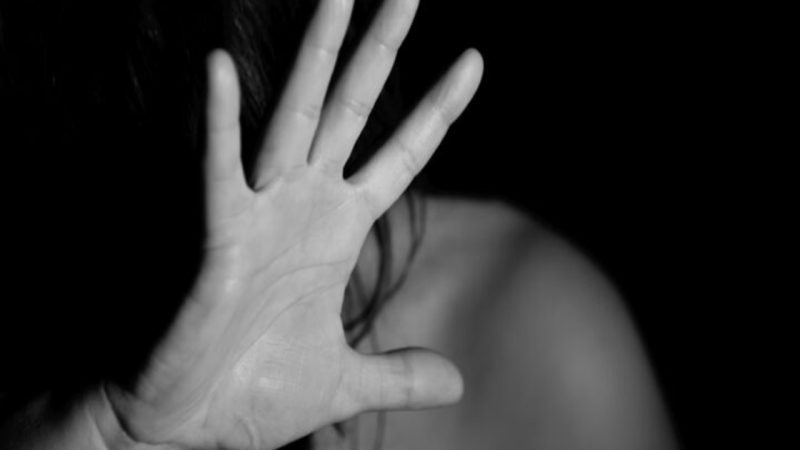 Doctor working in Mahabubabad govt hospital rapes, cheats woman doctor from Hyderabad