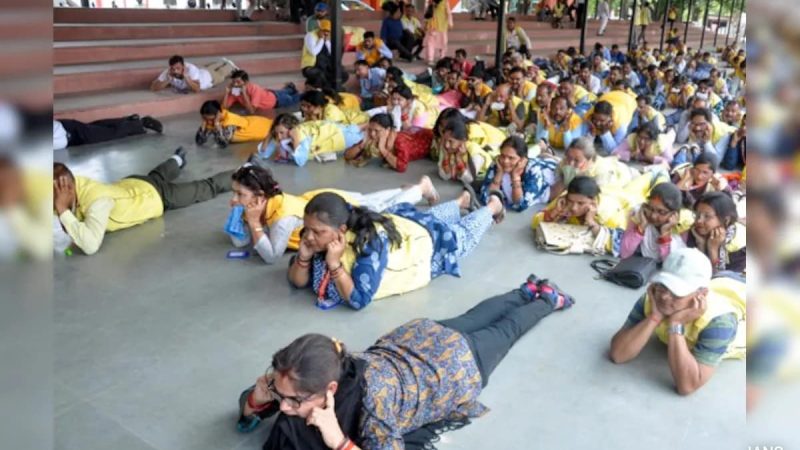 Mock Drill At Mumbai's Cross Maidan Simulates Air Strike Scenario