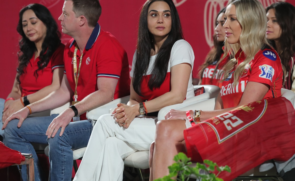 Preity Zinta Can't Keep Calm As Punjab Kings Star Slams Mammoth Six – Video Is Viral