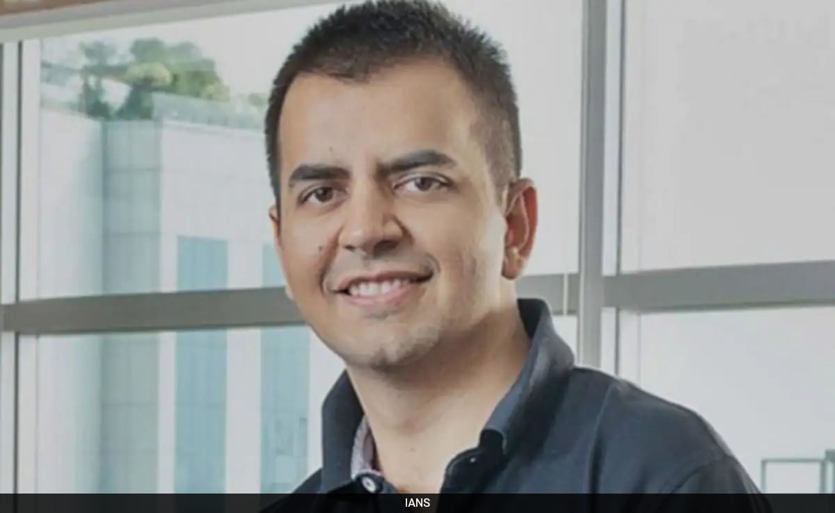 Ola's Bhavish Aggarwal Praises Rival Ather Energy On Market Debut