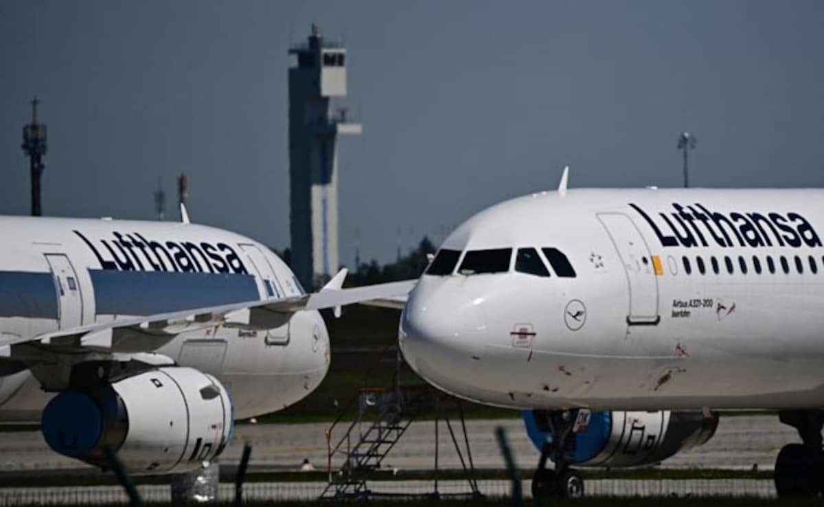Lufthansa Passenger Plane Flew For 10 Minutes Without Pilot In 2024: Report