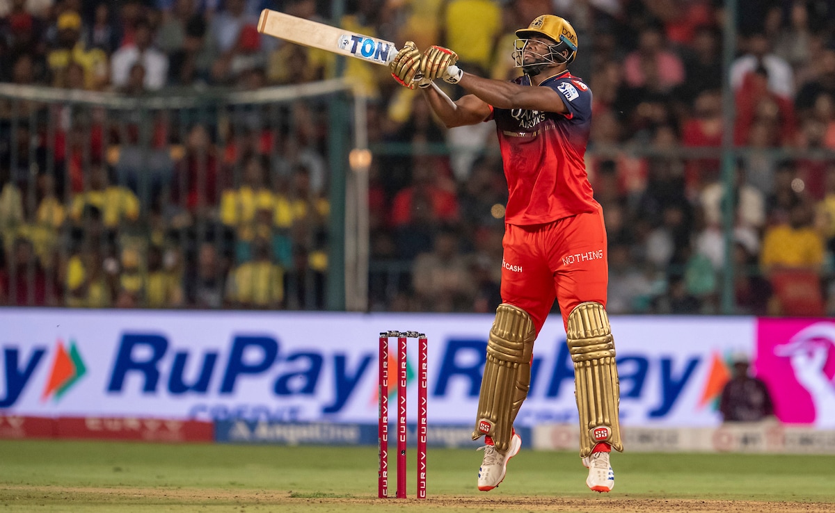 RCB Star Jacob Bethell Overawed By Romario Shepherd's Monstrous Hitting Against CSK