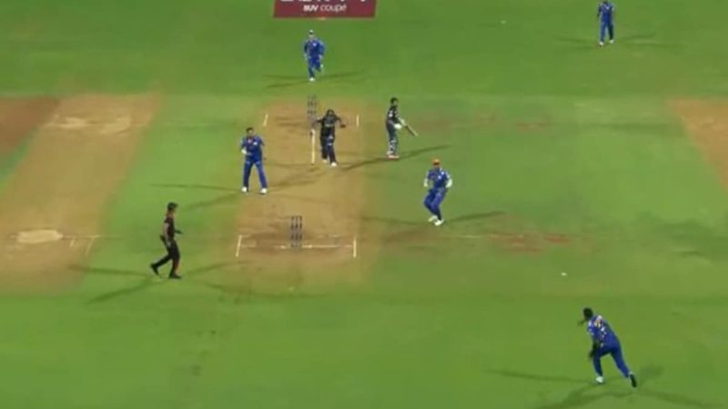 Hardik Pandya, Deepak Chahar Commit Massive Blunders On Final Ball As GT Beat MI – Video